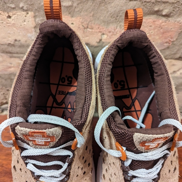 BRAND NEW Nike Free Run Trail DK Driftwood/Dark Russet Men's Size 11.0 - Picture 3 of 9